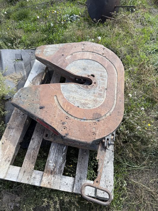 Продам сцепний пристрій до авто