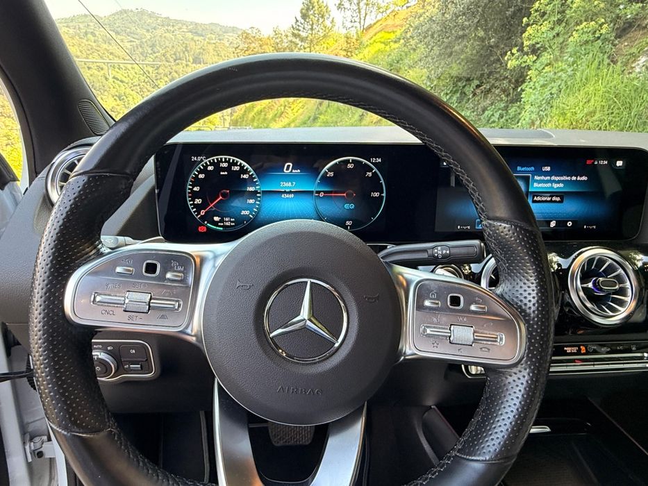 Mercedes EQA 250 2xAmg Como Novo Soh97%