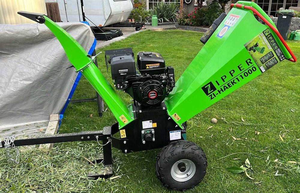 Подрібнювач гілок Щепоріз Садовий подрібнювач деревини Дроворуб Шредер