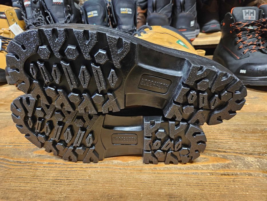 Buty robocze AGGRESSOR rozm 45 wkł 31 cm S3