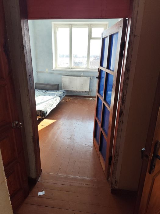 Продам Дім  місто. Білики  Полтавська обл.з гаражем під СТО.