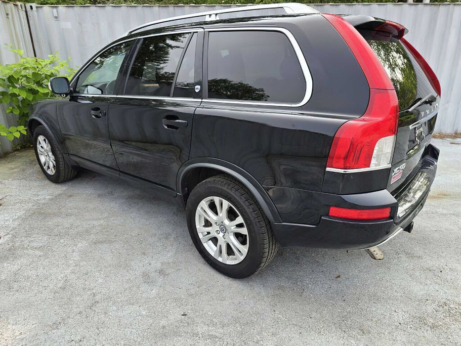 Volvo XC90 3.2      2014