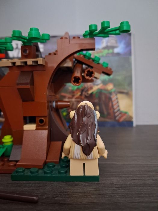 LEGO Star Wars Атака евоків (7956)