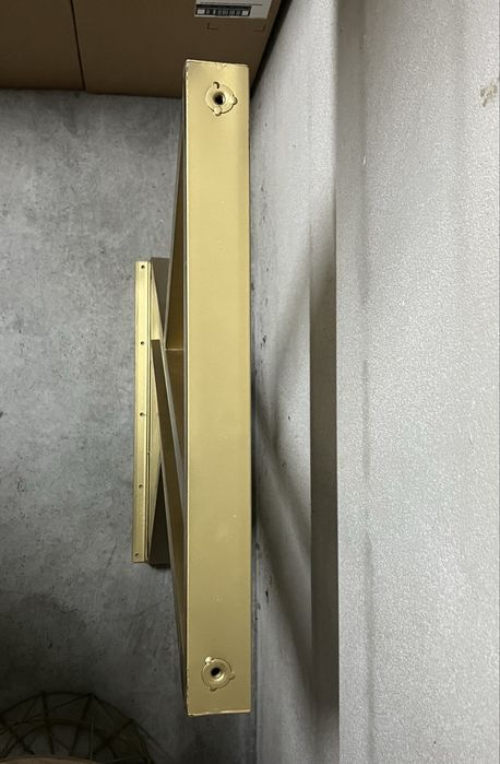 Perna de Mesa Dourada