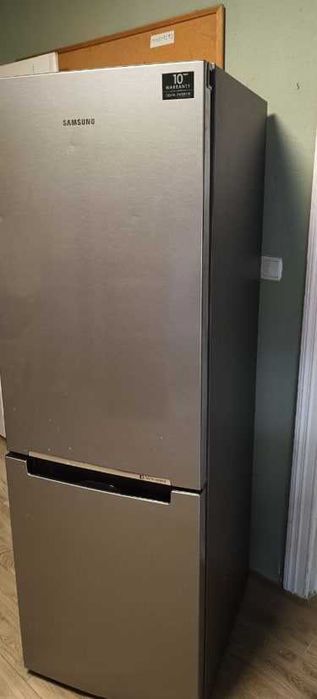 Lodówko-zamrażarka SAMSUNG RB29FSRNDSA