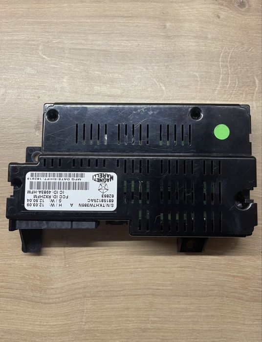 Naprawa modułu Bluetooth HFM Freemont, Journey, Thema, Chrysler 300C