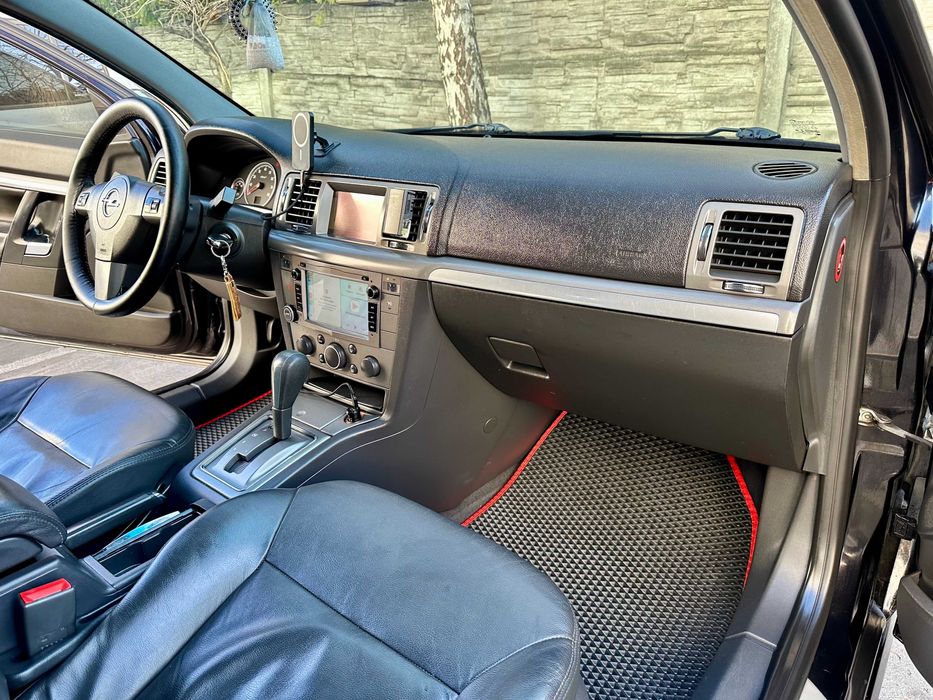 Opel Vectra C 2.2 АКПП