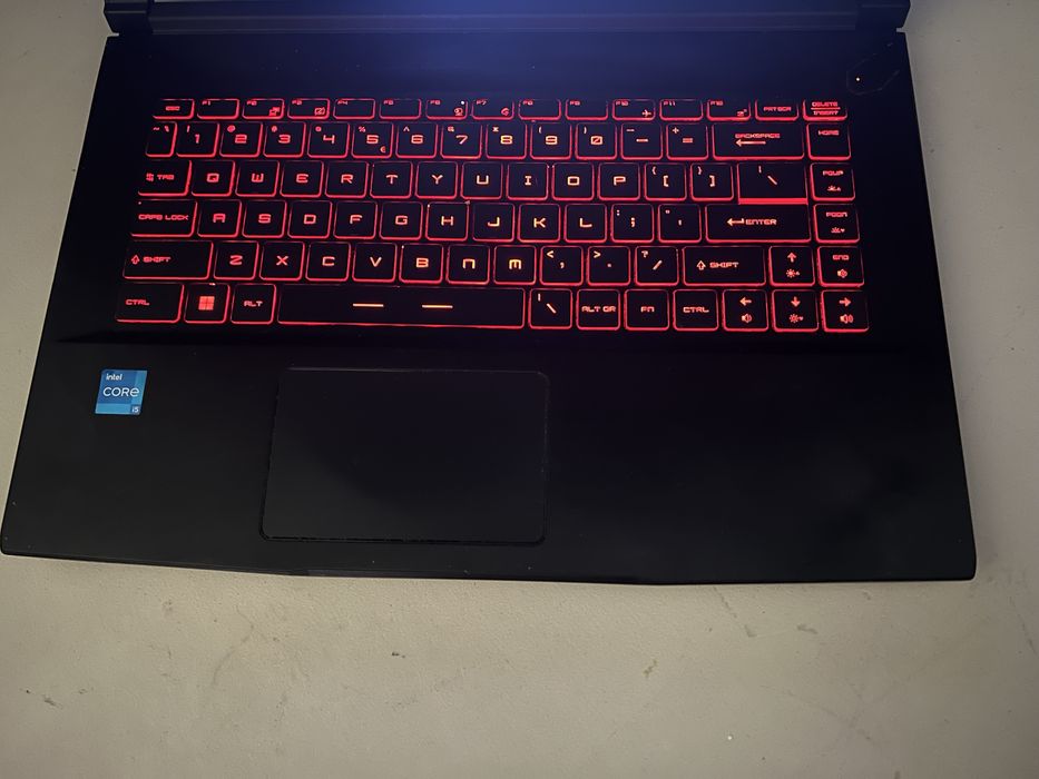 Laptop MSI gf63 rtx 3050 i5 11th 16gb ram