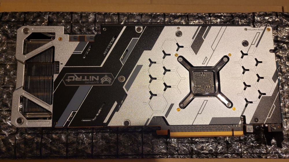 RX 5700XT Sapphire Nitro+