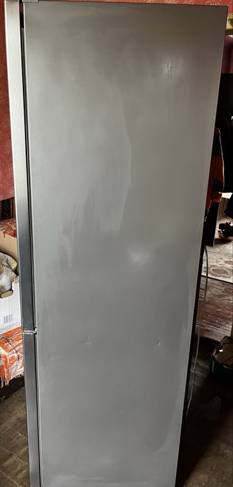 Lodówka Whirlpool 187x65x60