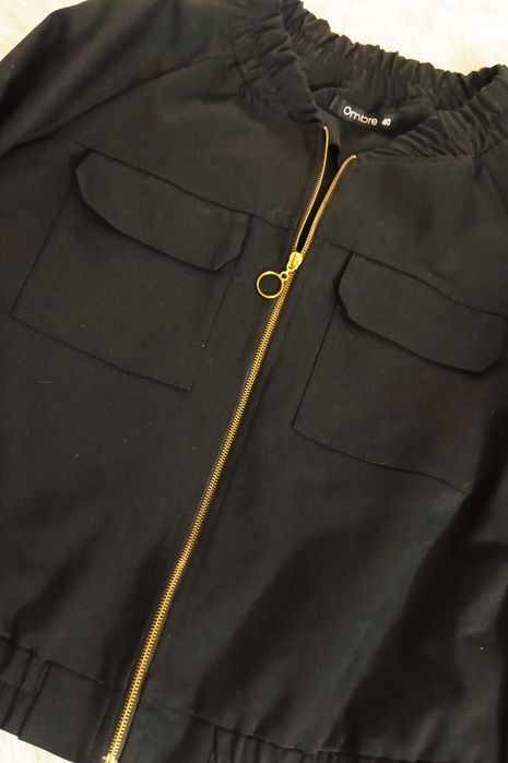 Czarna lekka kurtka z materiału, rozm M