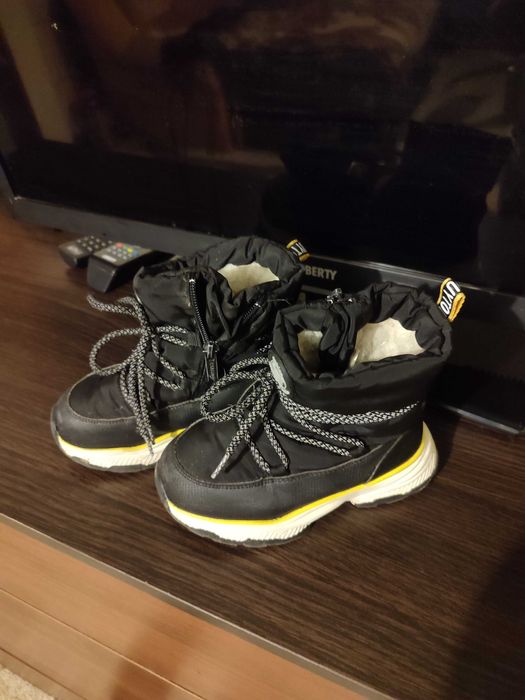 Черевики для хлопчика 28 розмір