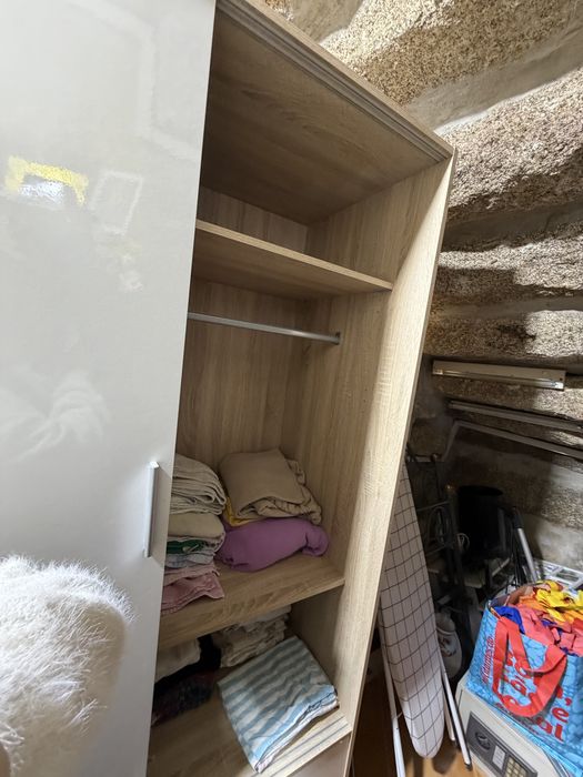 Guarda roupa novo