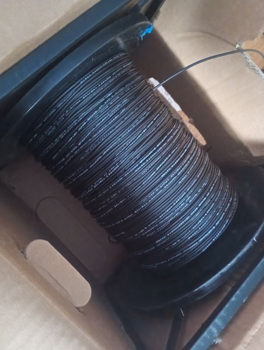 Światłowód Jednomodowy 12F 12J G.652D 384 m na Szpuli FTTH