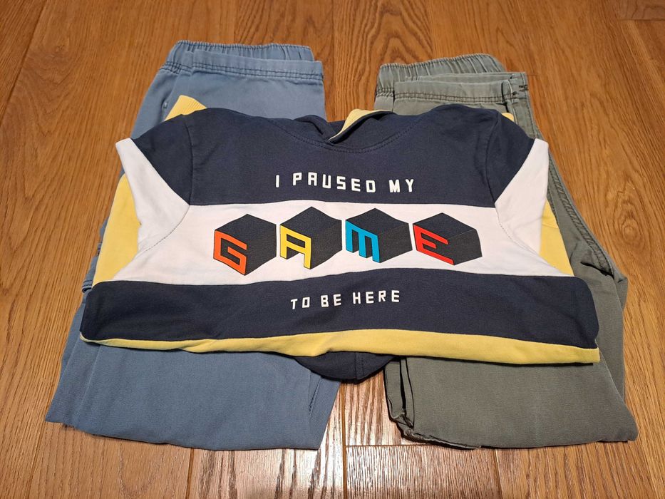 Spodnie cargo H&M, bluza Coccodrillo 134