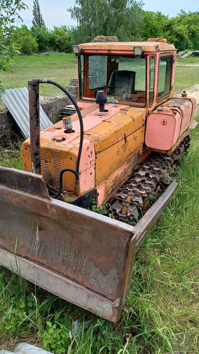 Бульдозер ДТ-75.