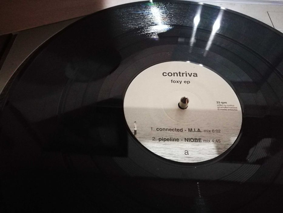CONTRIVA   (Electronico) -  Fox EP EP 12' 33 RPM