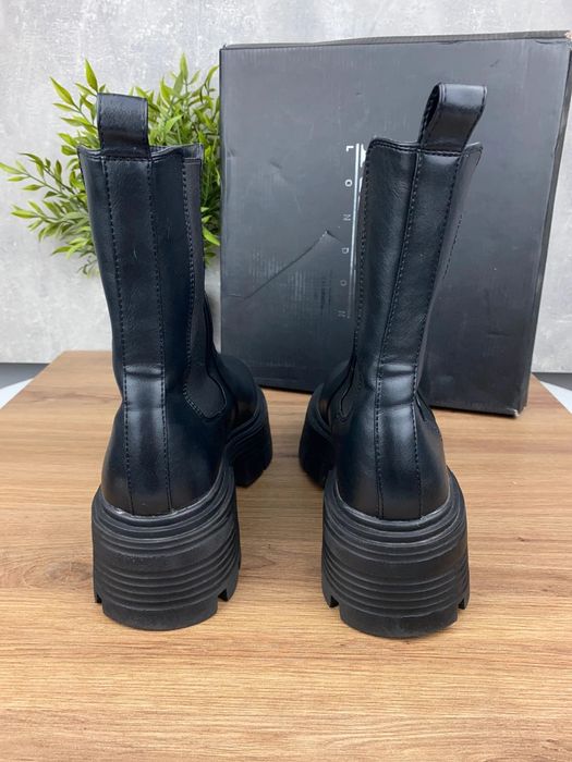 Buty Raid Celine r. 38 - czarne botki na platformie