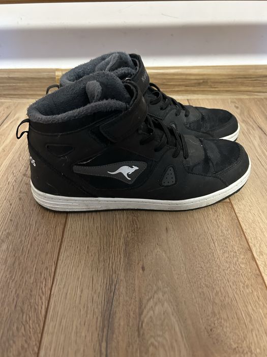 Buty zimowe  KangaROOS rozmiar 39