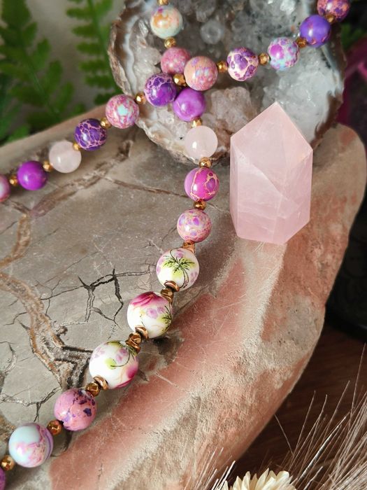 Naszyjnik Jaspis, ceramika , serce , kwiaty