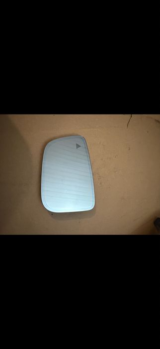 Вкладиш бокового дзеркала лівого bmw g30 оригінал