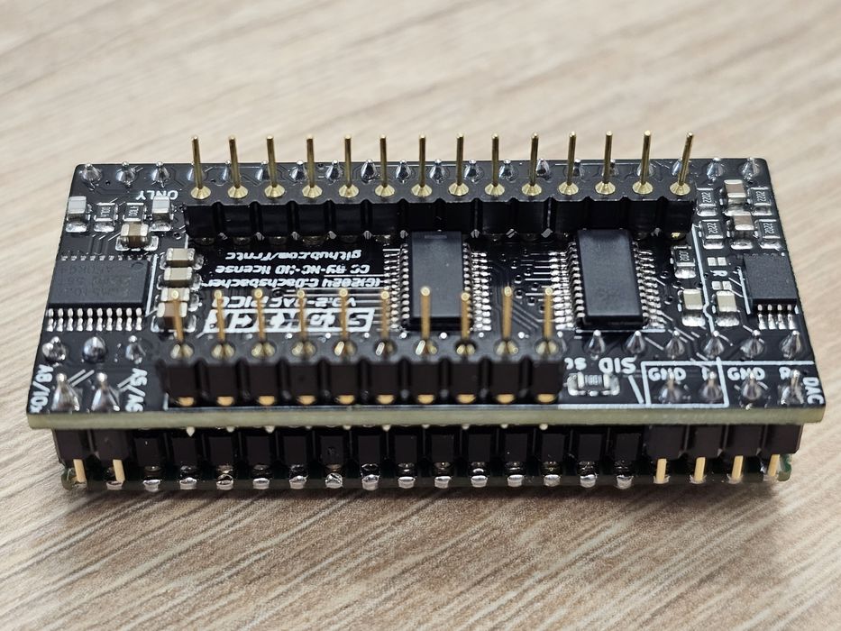 SidKick Pico SidKickPico zamiennik emulator SID6580 SID6581