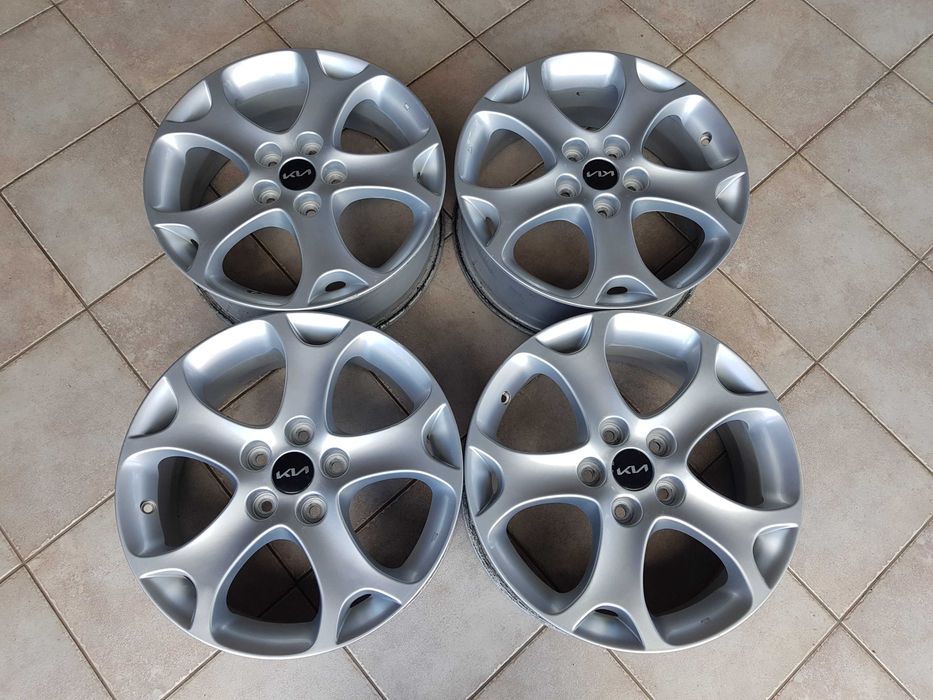 Felgi aluminiowe OEM Mazda 3 5 6 6,5x17 et52,5 5x114,3