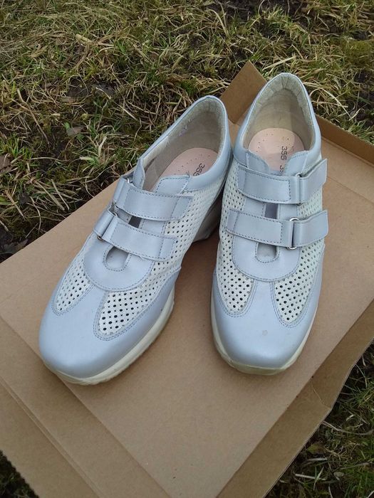 Туфлі жіночі сірого кольору/ 39 р.