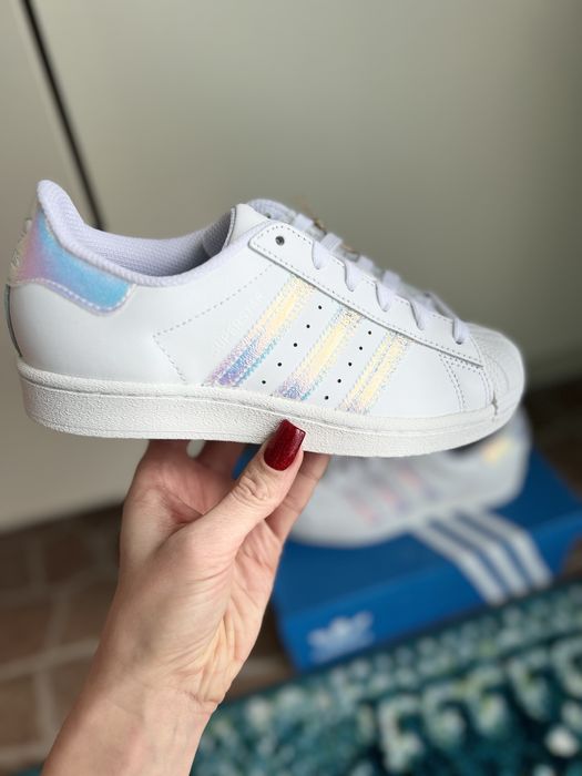 Adidas нові кросівки натуральна шкіра  адідас кожа  кросовки кроси