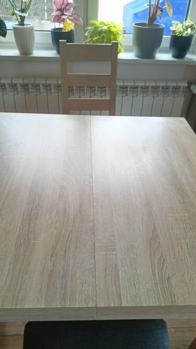 Zestaw mebli stół + krzesła drewniane dąb Sonoma