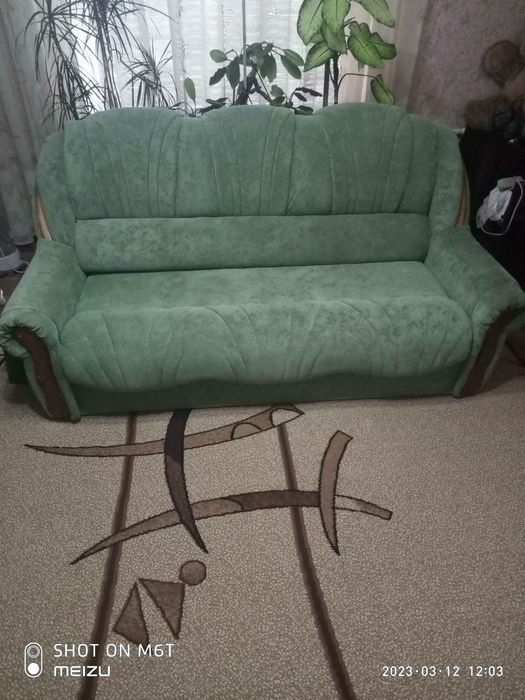 Диван для гостинной