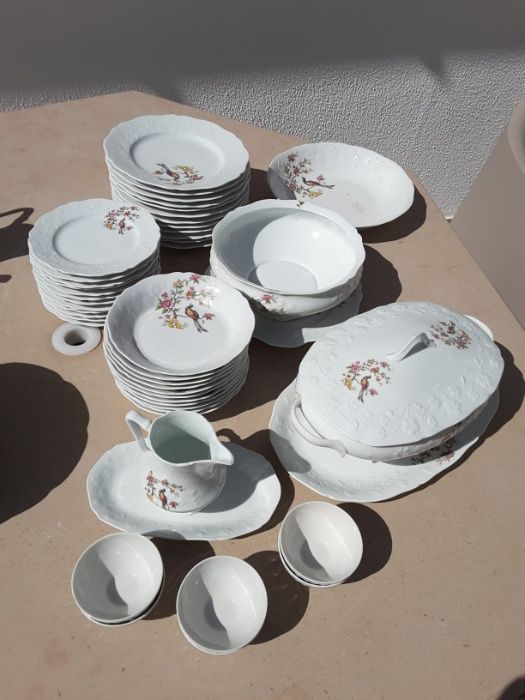 Porcelain Service64285164674947121