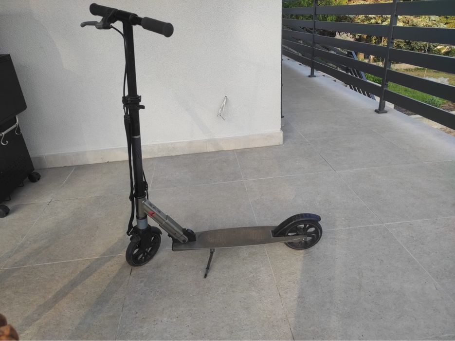 Hulajnoga Revoe Air180