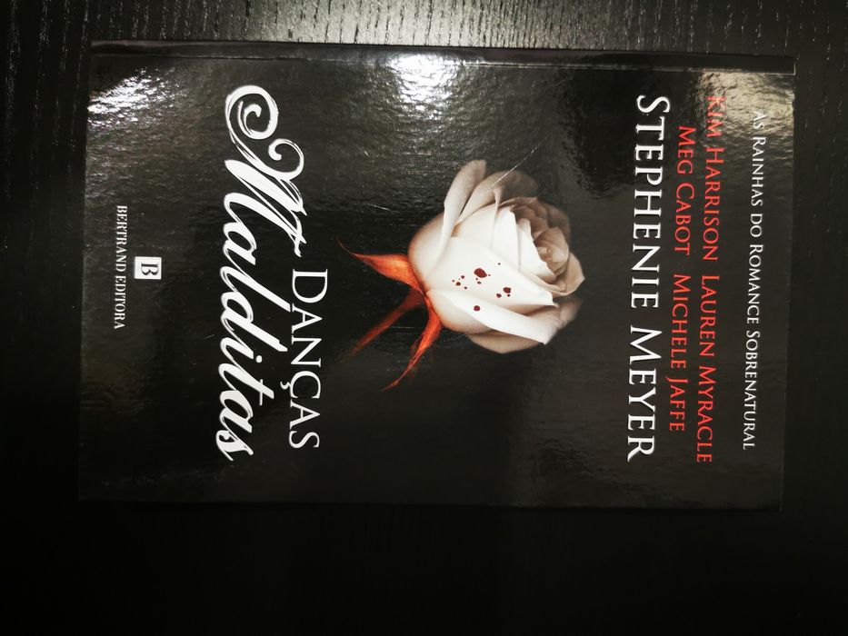 Danças malditas - Stephanie Meyer