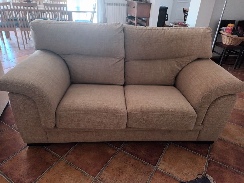 Vendo sofá  estado impecável com pouquinho uso