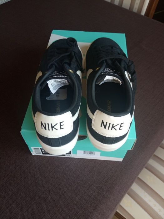 MINIRAMP (r. 42- 26,5 cm) Nike SB Blazer Low GT Black dunk low