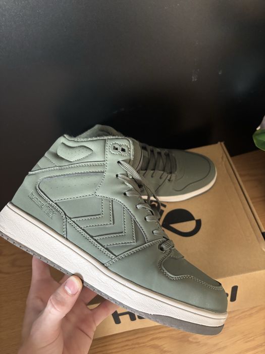 Sprzedam Nowe Buty Zimowe/Jesienne Hummel - Rozmiar 40 - Tylko 100 zł!