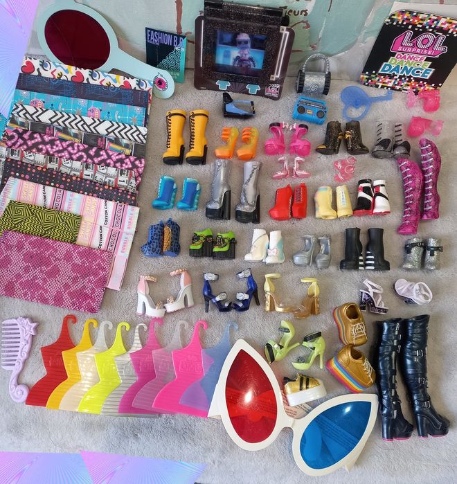 Одяг для лол OMG шуба аксесуари,  взуття,  кисті для лол великих ОМГ