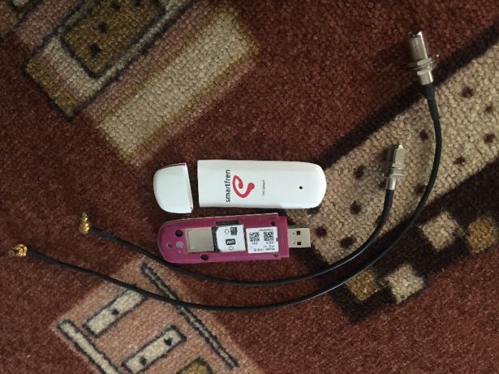 3G модем Haier Smartfren CE81B (Rev.B + 2 антенні виходи)+2шт антенны