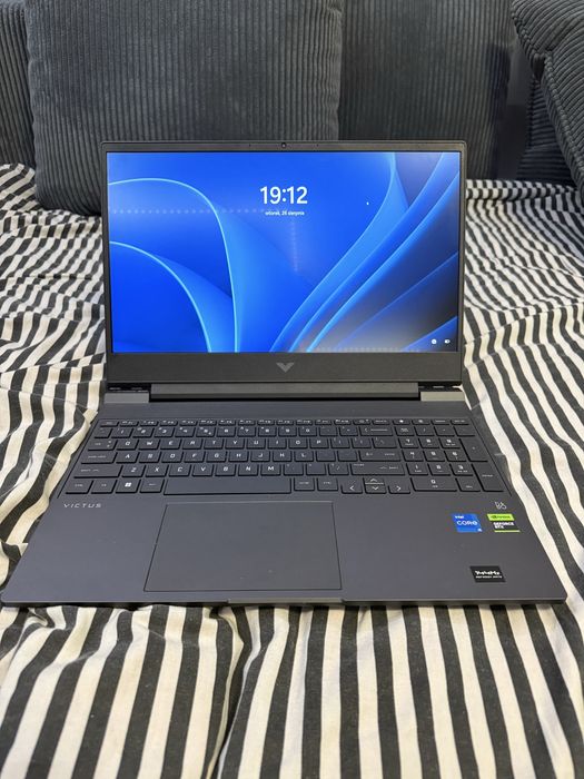 Laptop HP Victus 15-fa1652nw