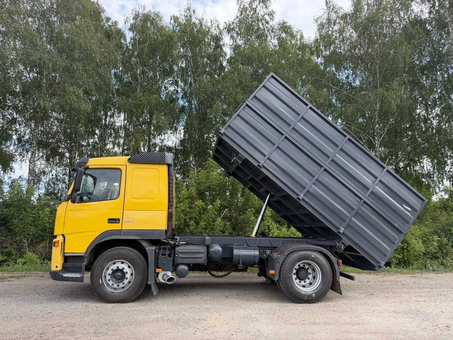 Volvo FM 4 ,зерновоз готовий до роботи