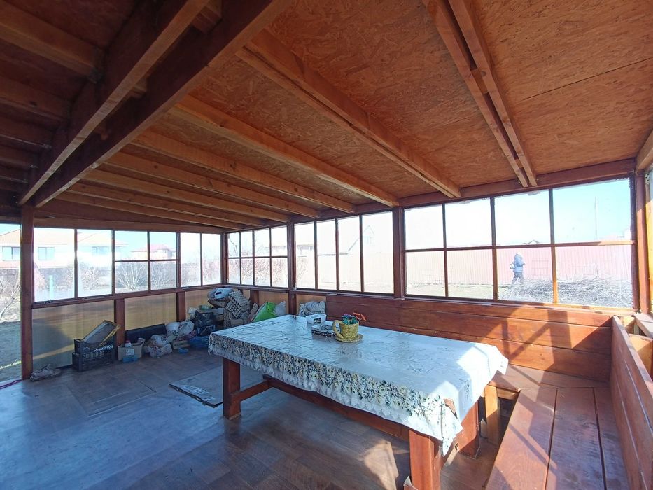 Продам ділянку з дачним будинком с.Санжійка