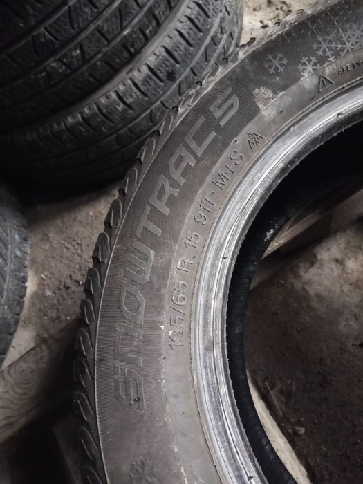 195.65.15 Vredestein 1шт БУ склад шины резина из Европы зима 65 R1