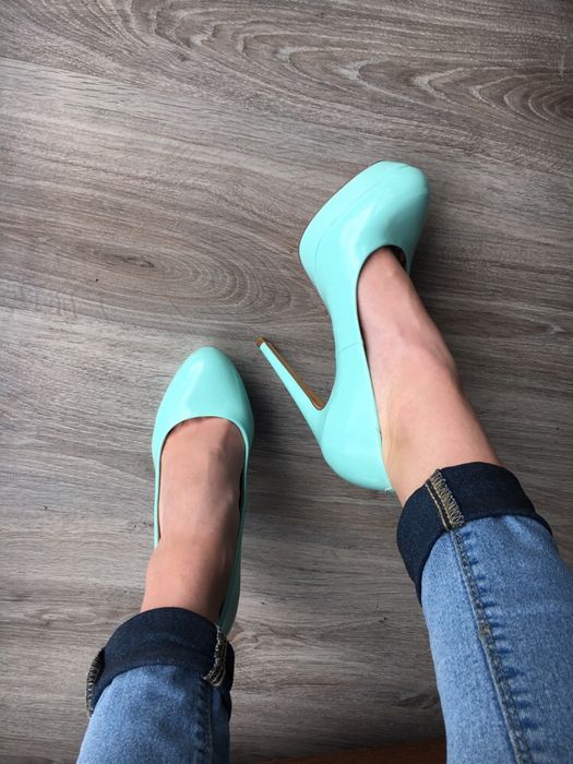 Buty na obcasie szpilki 39