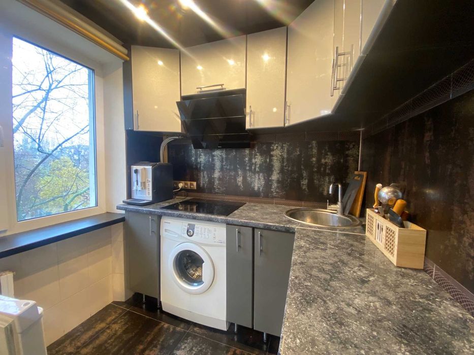 Сдається двокімнатна квартира Намив-Ліски. можлово на короткий термін