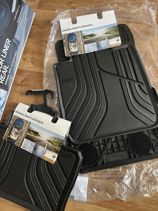 Нові коврики оригінал BMW 3 (G20,G21, F30, i-4,F34), 4 (F32,F36) велюр
