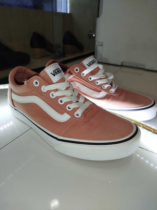 Кеди оригінальні Vans