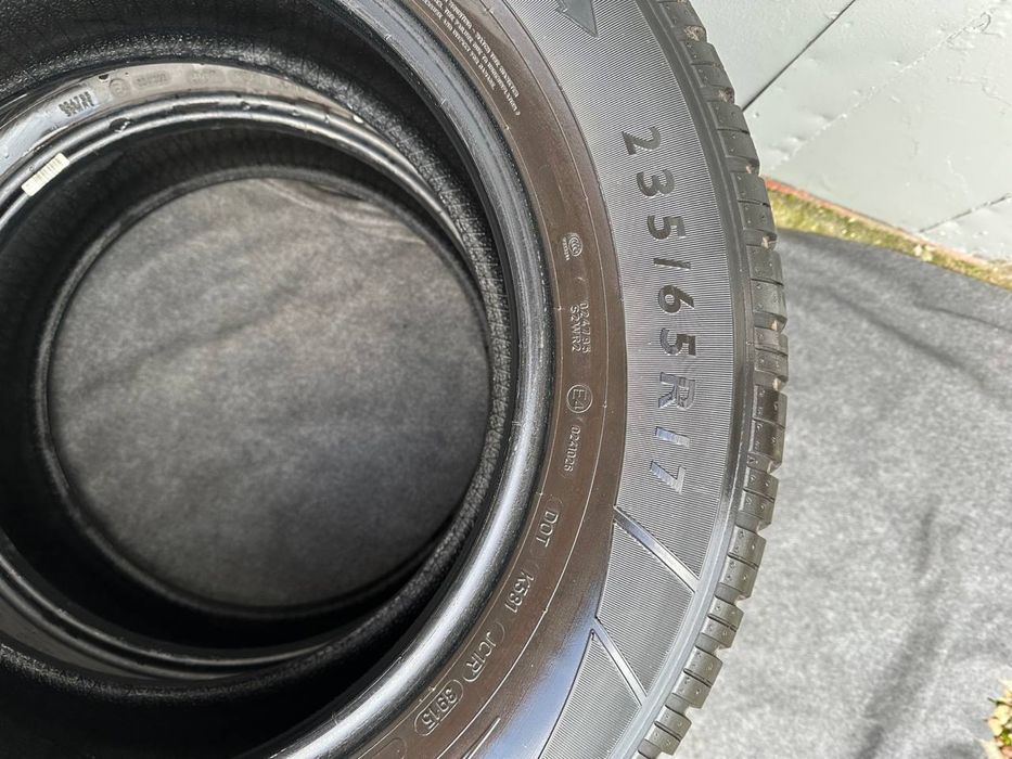 235/65R17 Dunlop zima