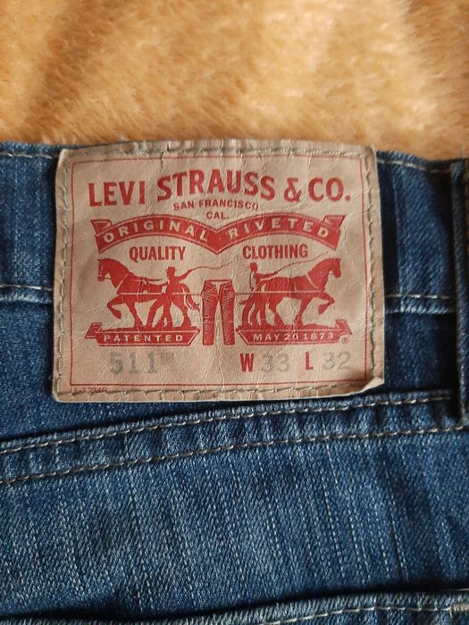 Продам джинси фірми Levi's