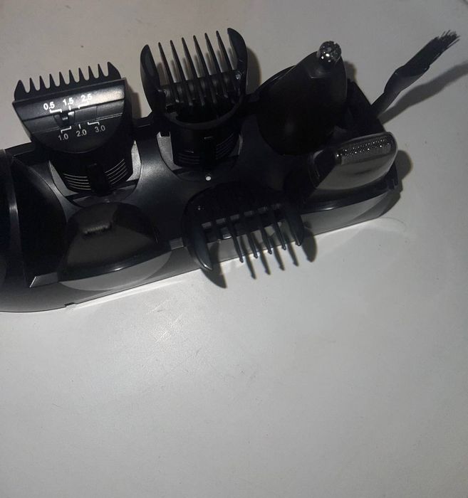 Тример BabyLiss з насадками